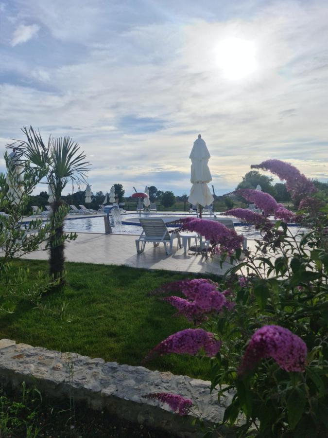 Imperial Resort Улцинь Екстер'єр фото